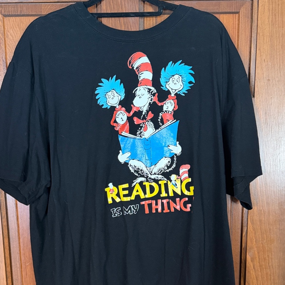Dr. Suess T shirt lot